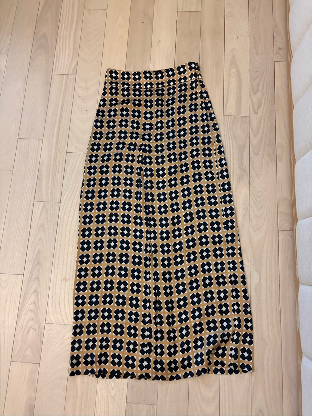Zara High-Waist Geometric Print Midi Skirt - Black & Tan